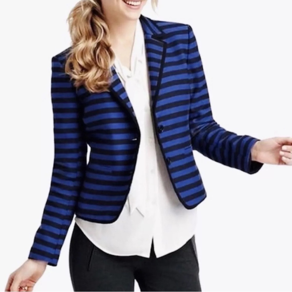NWOT Ann Taylor LOFT Blue Black Striped Two Button Notched Blazer Jacket 00P